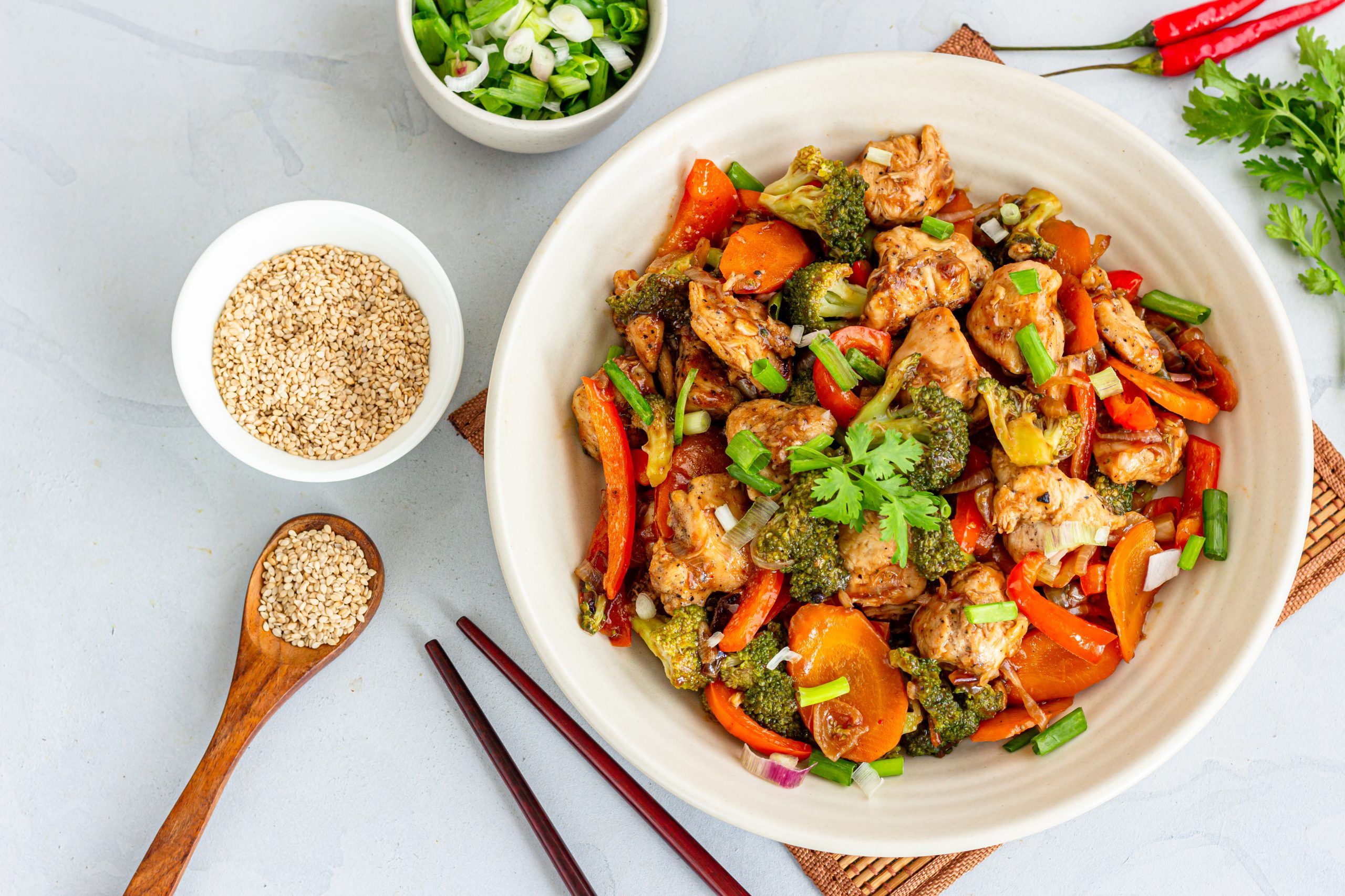Healthy Chicken & Vegetable Stir-Fry with Brown Rice